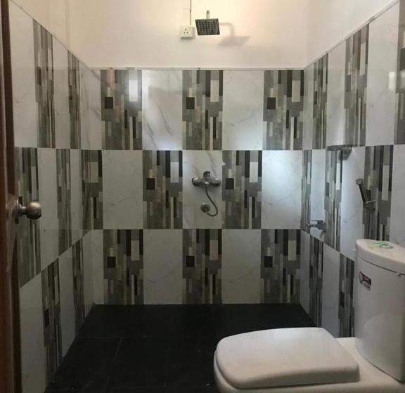 פנסיון Pine Wood Guest Inn