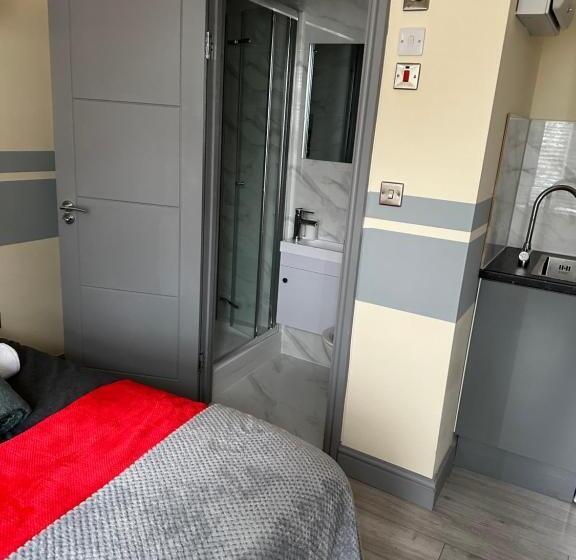 بنسيون Rockford Villa