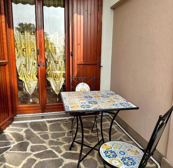 بنسيون Viasanmarco12.apt