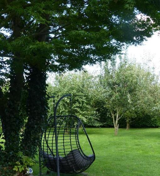 膳宿费 Wood And Work