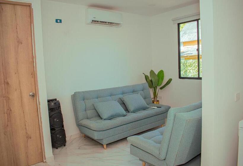 استراحتگاه Cabañas Mambo Beach