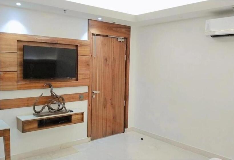 Sukhsaroj Hotel & Resorts