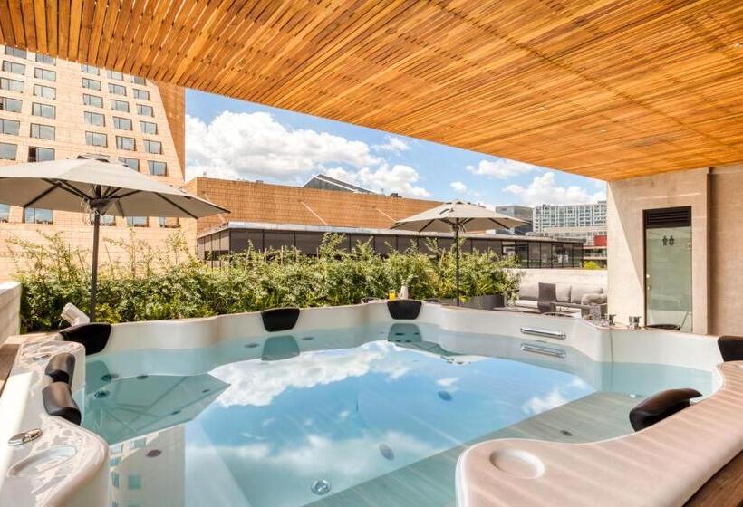 Utopic Palacio Polanco By Uliv