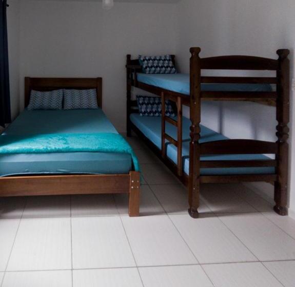 הוסטל Aloha Suites