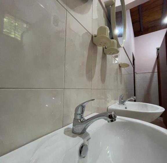 ユースホステル Mystel Unawatuna