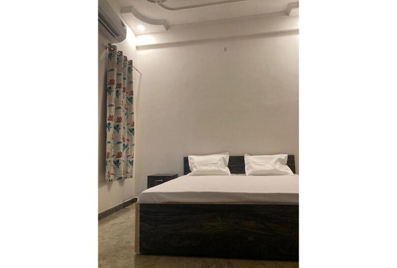 旅馆 Srinivasan Villa