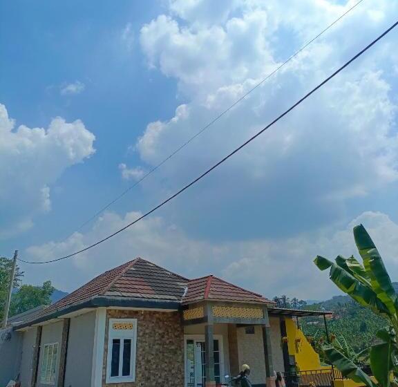 ユースホステル Vila Gunung Batu Inces