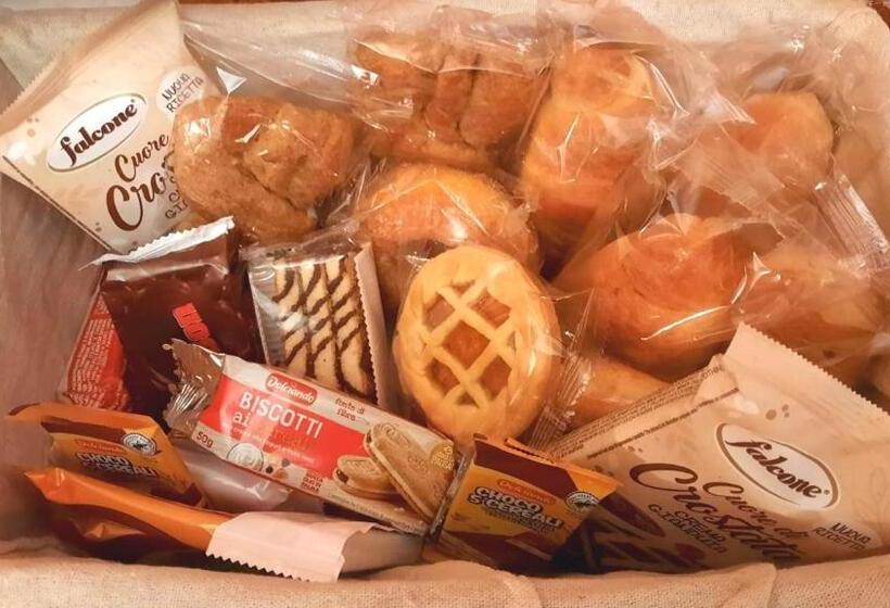 ベッドアンドブレックファースト Regina Elena