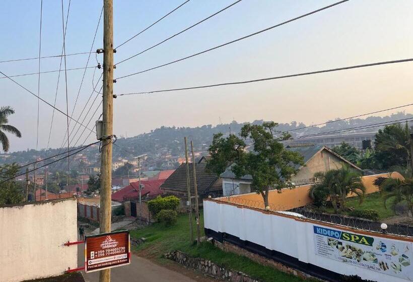 تختخواب و صبحانه Amen Guest House And Ethiopian Restaurant