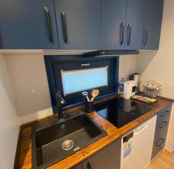 مبيت وإفطار Eksado Resort