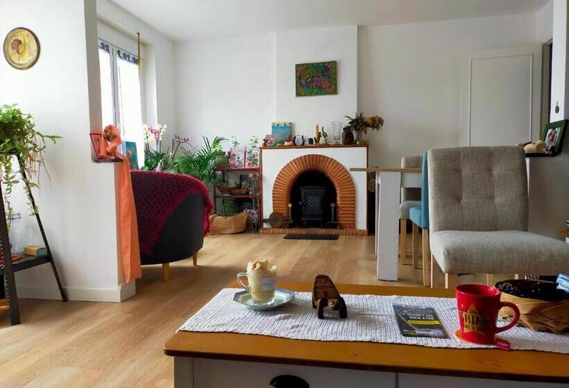 민박 L Escale De La Madeleine