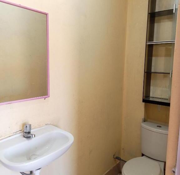 민박 La Casa De Yllari