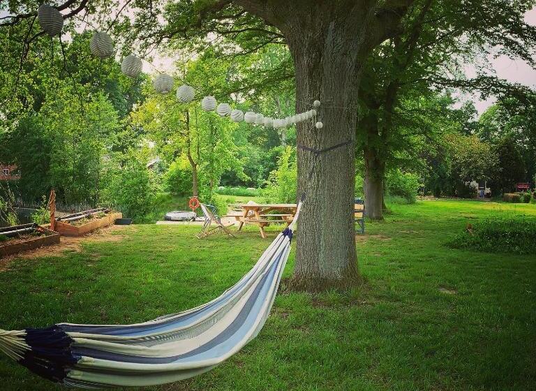 مبيت وإفطار Landhotel Stöckener Hof