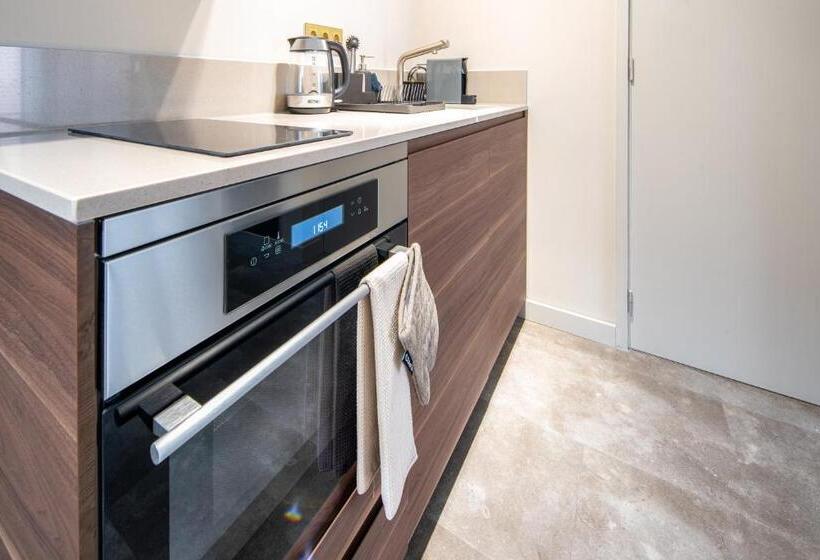 ベッドアンドブレックファースト New Family Top Floor Apartment Utopia 10min To Rotterdam Central City App5