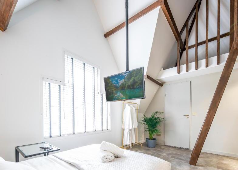 ベッドアンドブレックファースト New Family Xl Utopia Top Floor App4 Rotterdam Schiedam City Centre Central