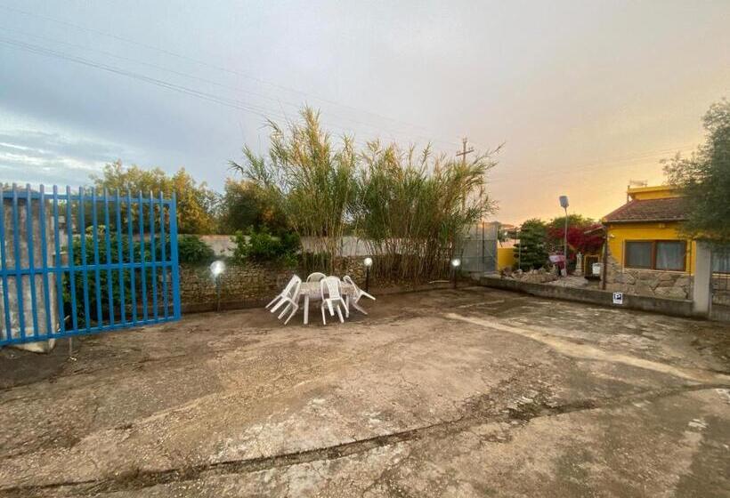 צימר Sa Domo Azzurra