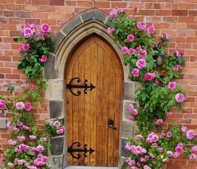 민박 The Old Coach House