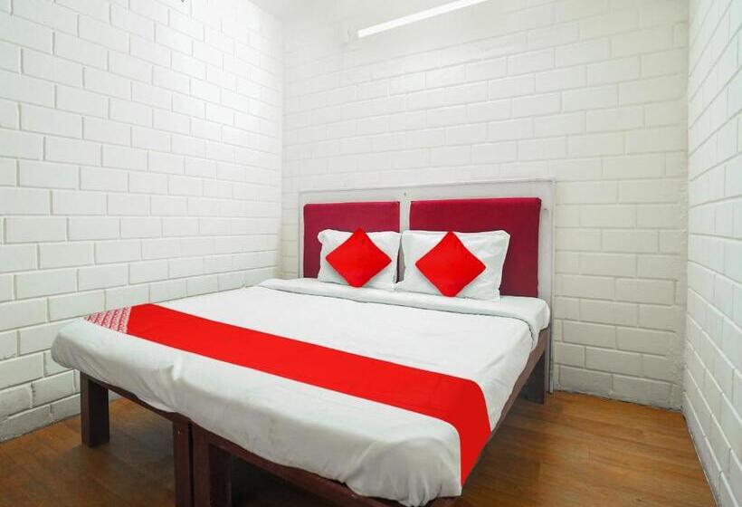 Manyura Hotels & Resorts