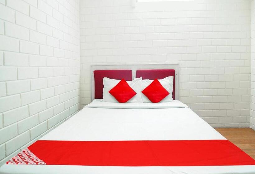 Manyura Hotels & Resorts