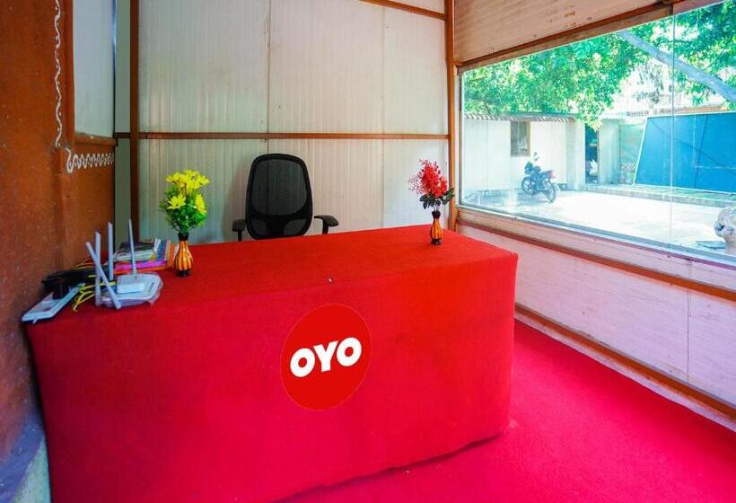 Manyura Hotels & Resorts