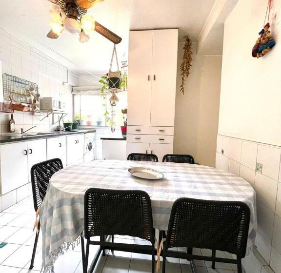 Excelente Y Cómodo Dpto