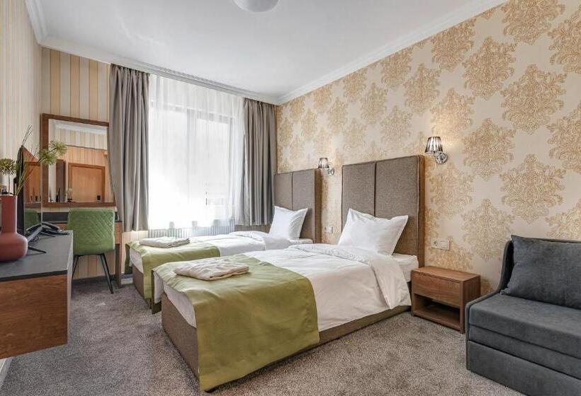 ホテル хотел чудните мостове