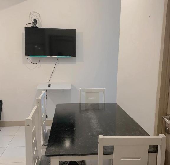 酒店 Apartemen Tokyo Riverside Pik 2 By Benchmark