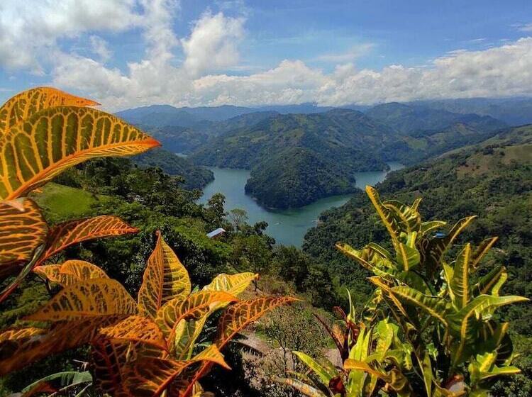 ホテル Avani Boutique