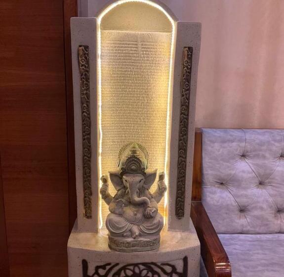 Hotel Benaras Gharana Inn Varanasi