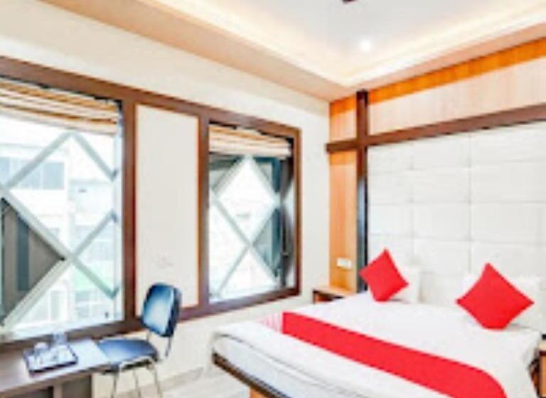 Hotel Benaras Gharana Inn Varanasi