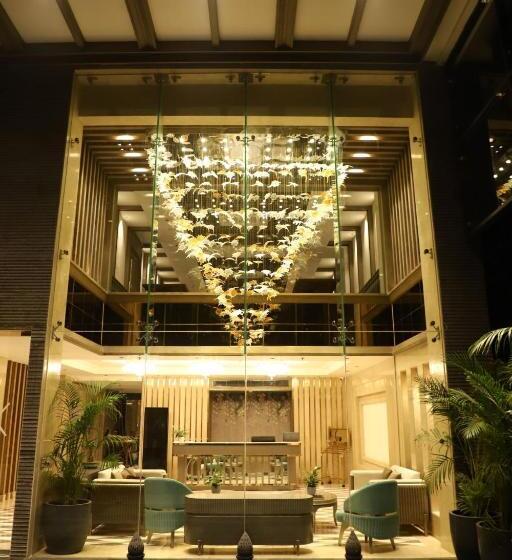 ホテル Blusalzz Residence Amritsar