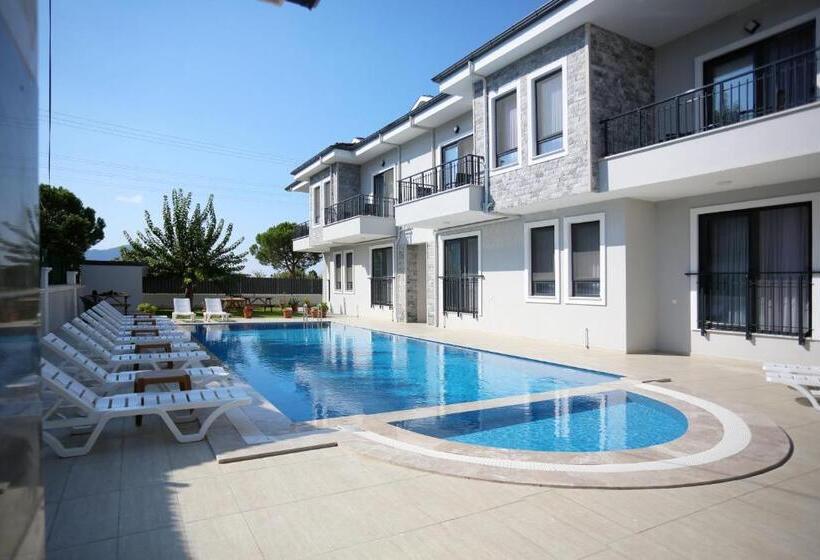 هتل Bright House Apart