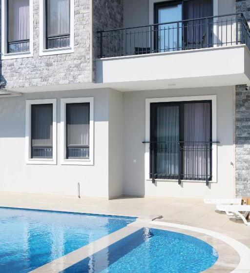 هتل Bright House Apart