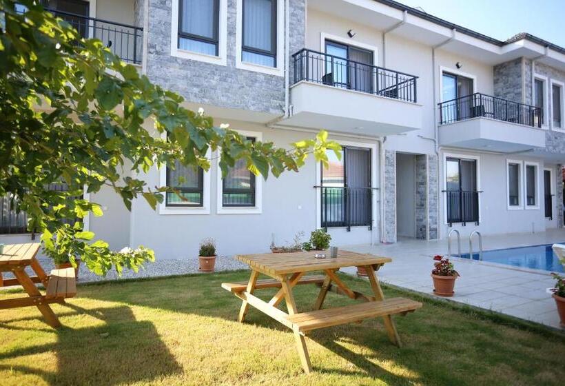 هتل Bright House Apart