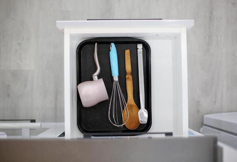 هتل Bright House Apart