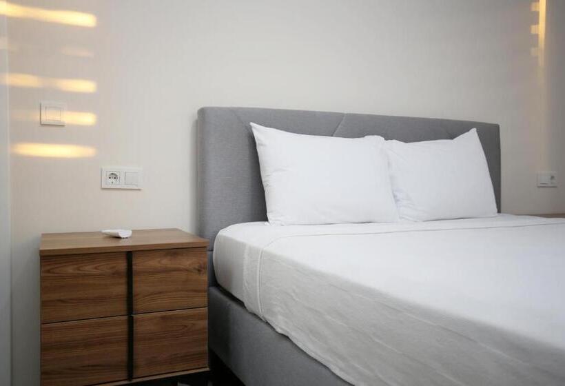 هتل Bright House Apart