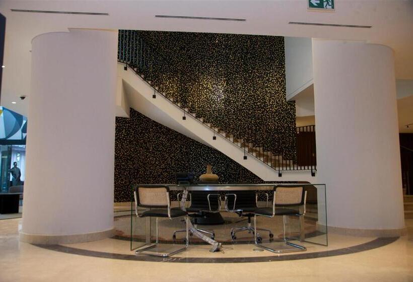 هتل Continental Horizonte