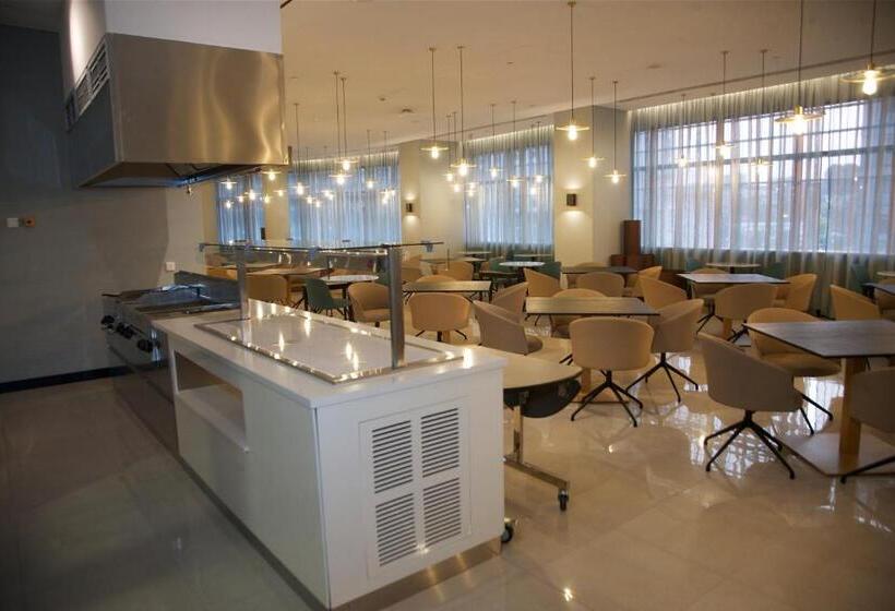 هتل Continental Horizonte