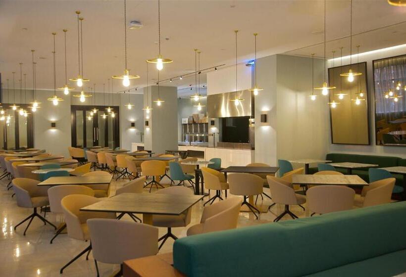 هتل Continental Horizonte