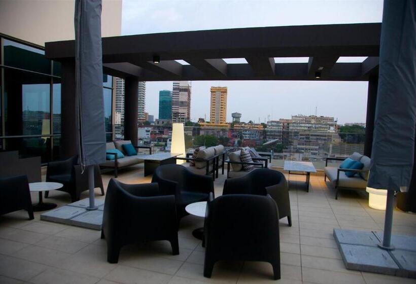 هتل Continental Horizonte