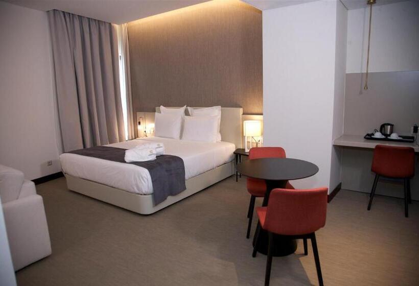 هتل Continental Horizonte