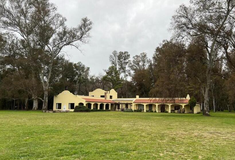 בית מלון כפרי Estancia San Mateo