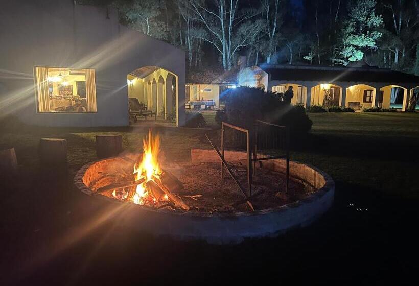 ホテル Estancia San Mateo