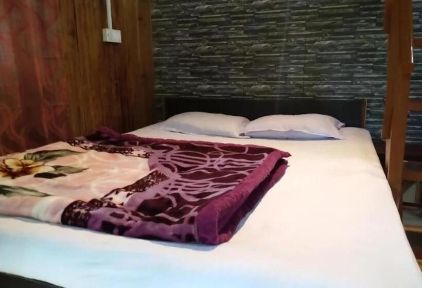 Отель Jaldapara Jungle Camp I Family Resort By Stayapart