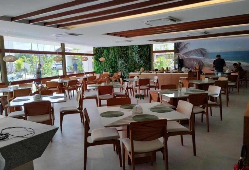 فندق Mana Beach Experience