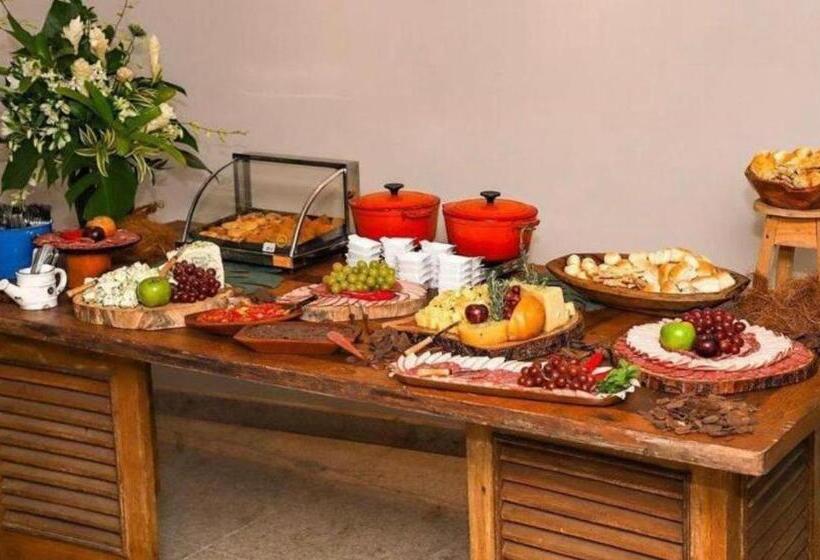 فندق Mana Beach Experience