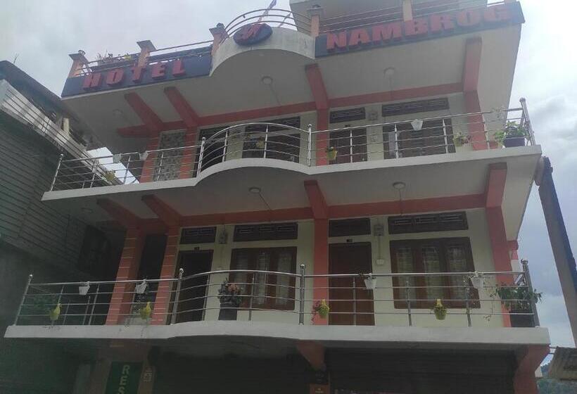 בית מלון כפרי Nambrog