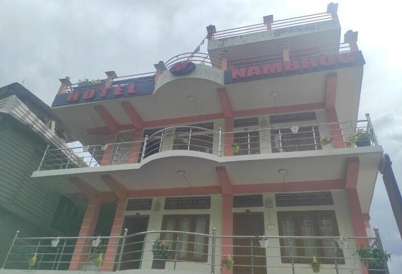 בית מלון כפרי Nambrog