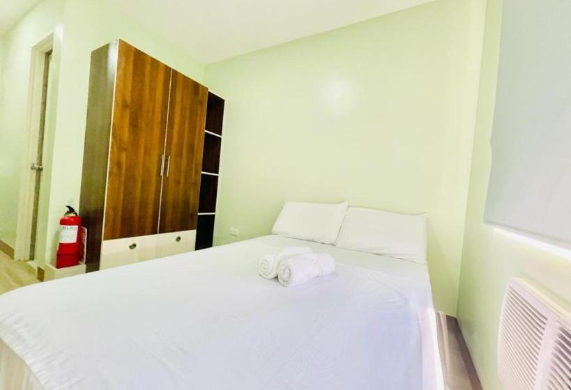 هتل Oyo 1008 Armond Bed And Breakfast