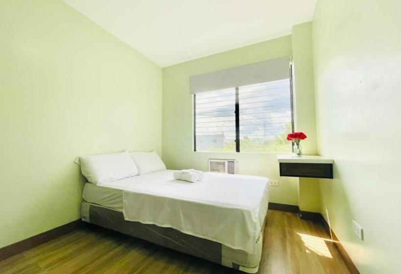 هتل Oyo 1008 Armond Bed And Breakfast